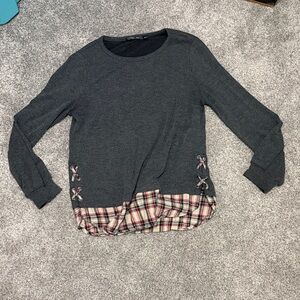 Doe & Rae Charcoal Knit Top